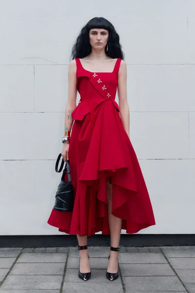 Look 8